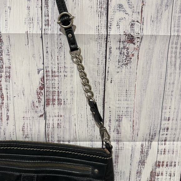 The Sak Ventura Crossbody Bag - Picture 5 of 14